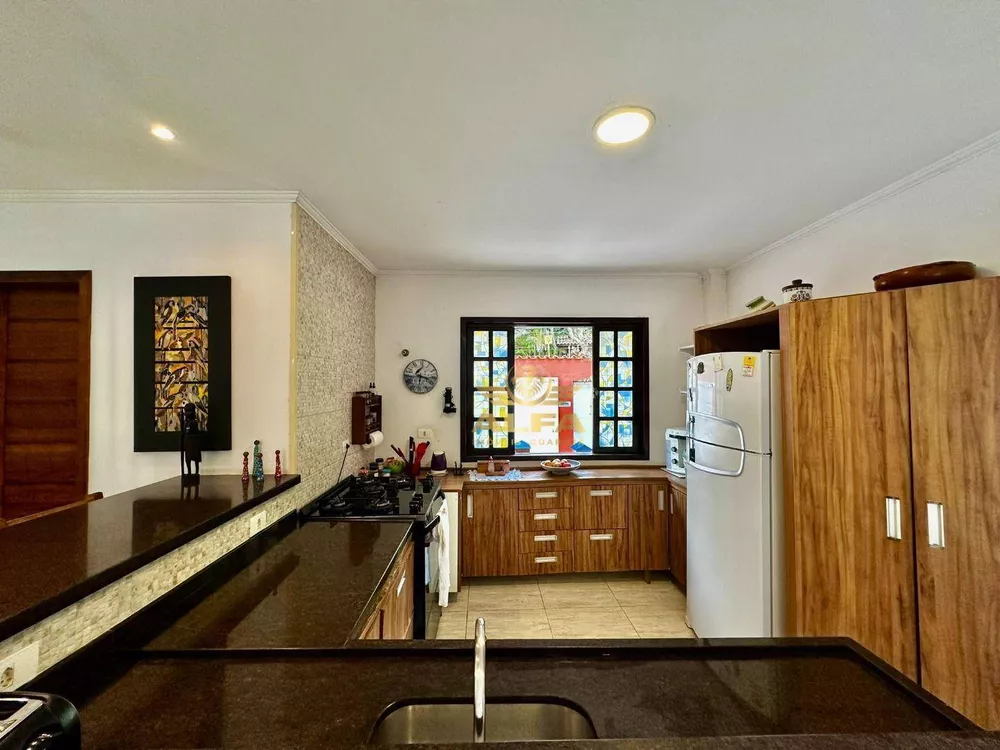 Casa, 5 quartos, 240 m² - Foto 3