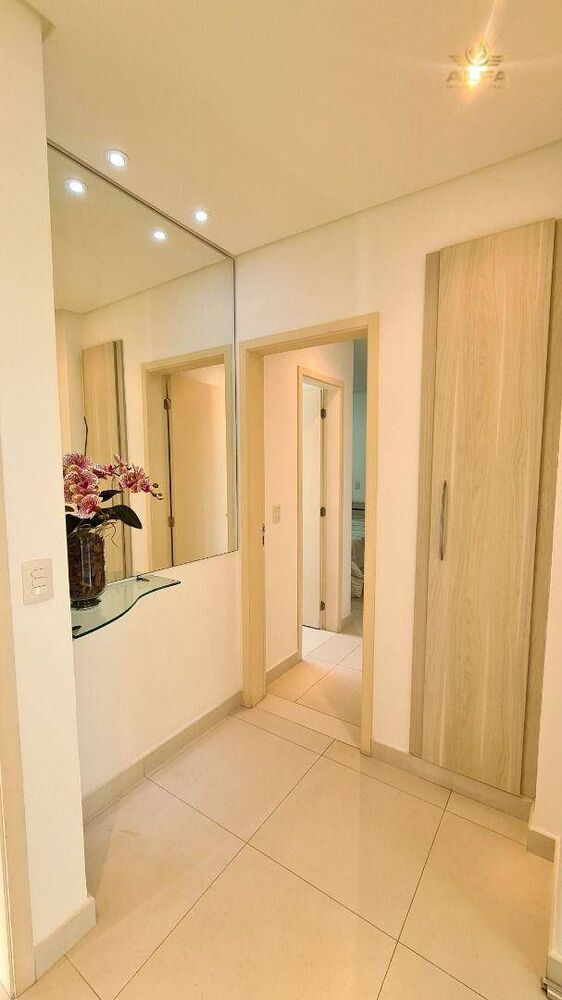 Apartamento à venda com 3 quartos, 130m² - Foto 4
