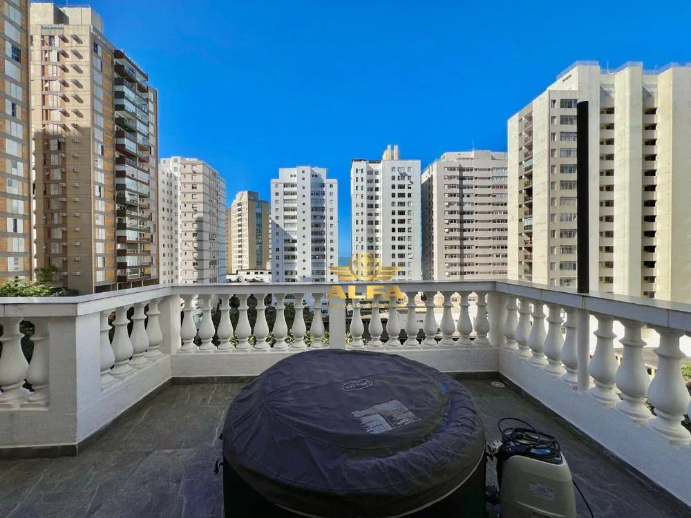 Cobertura, 3 quartos, 330 m² - Foto 1