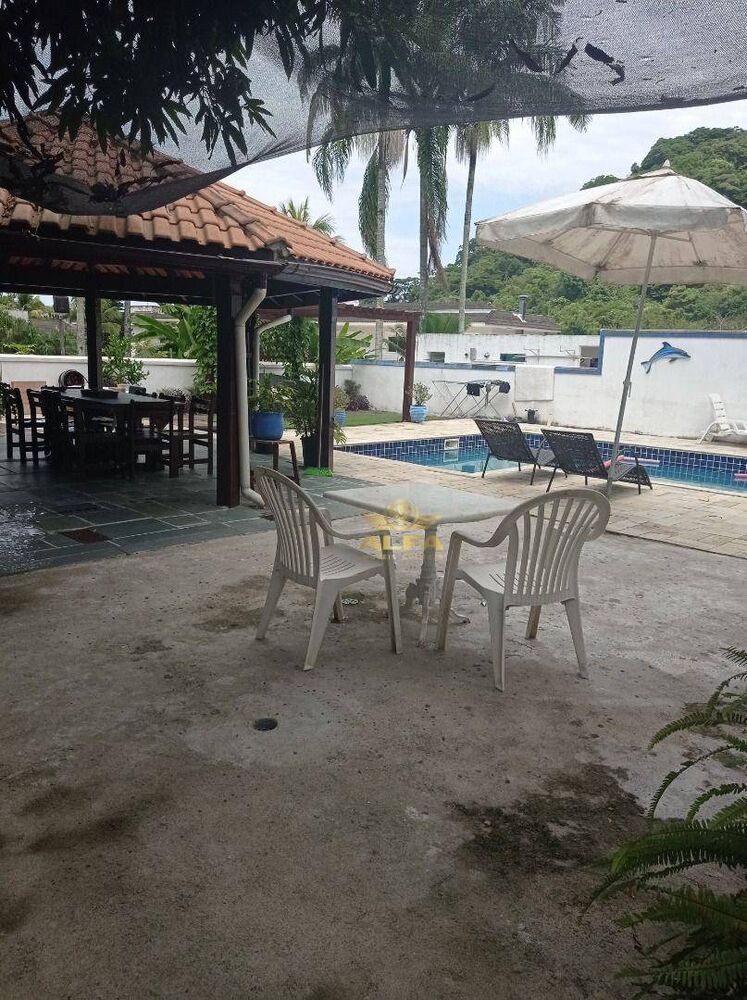 Casa de Condomínio à venda com 4 quartos, 572m² - Foto 1