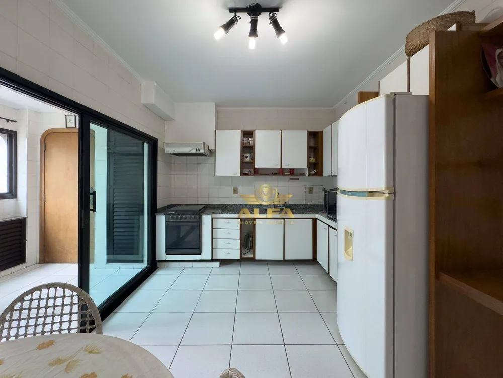 Apartamento, 3 quartos, 150 m² - Foto 9