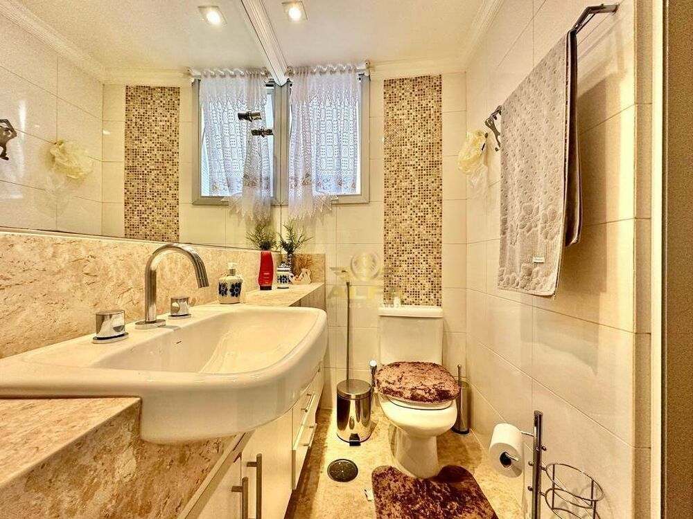 Apartamento, 3 quartos, 138 m² - Foto 2
