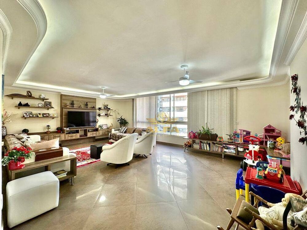 Apartamento, 3 quartos, 138 m² - Foto 1