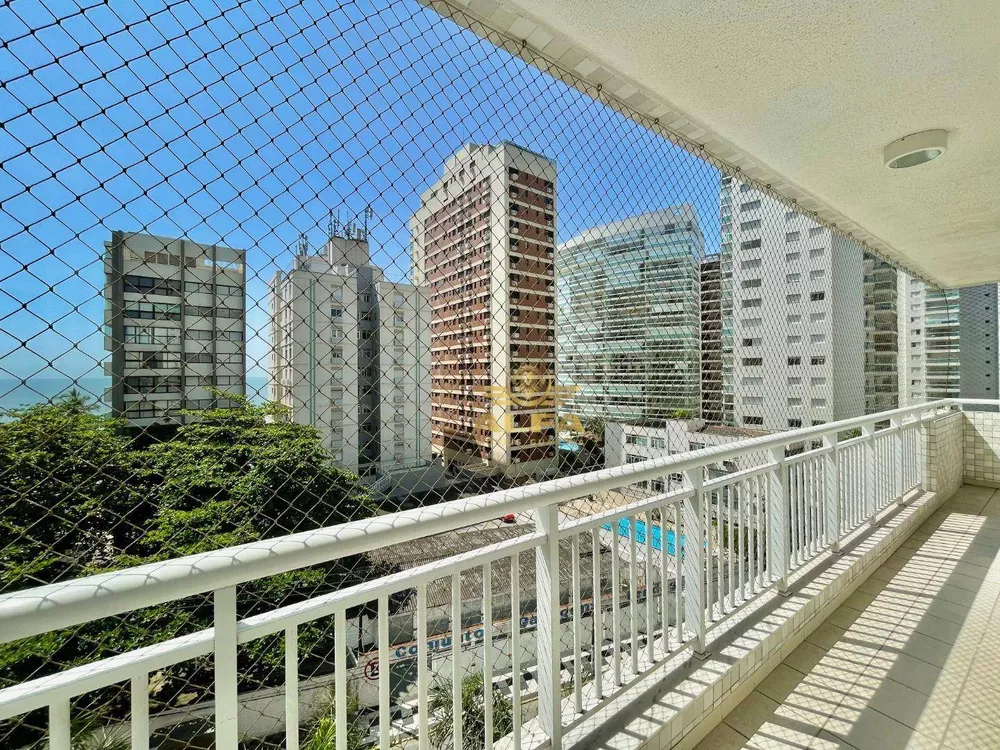 Apartamento à venda com 3 quartos, 130m² - Foto 4