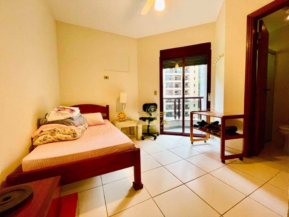 Apartamento à venda com 4 quartos, 168m² - Foto 7