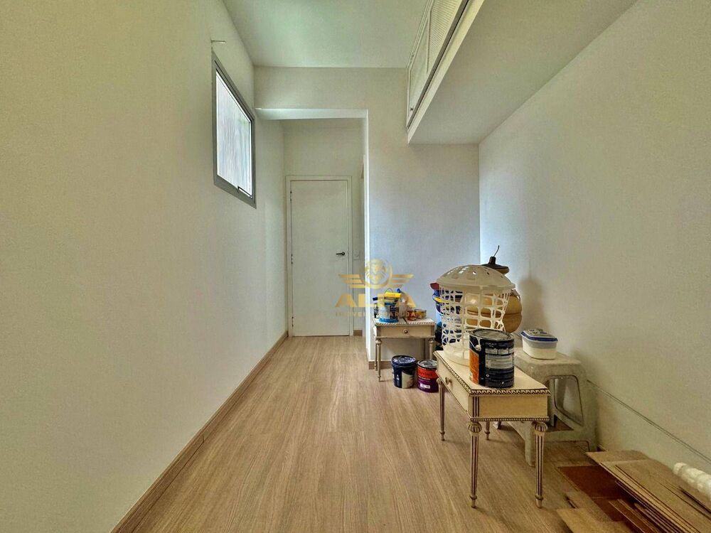 Apartamento à venda com 3 quartos, 134m² - Foto 13