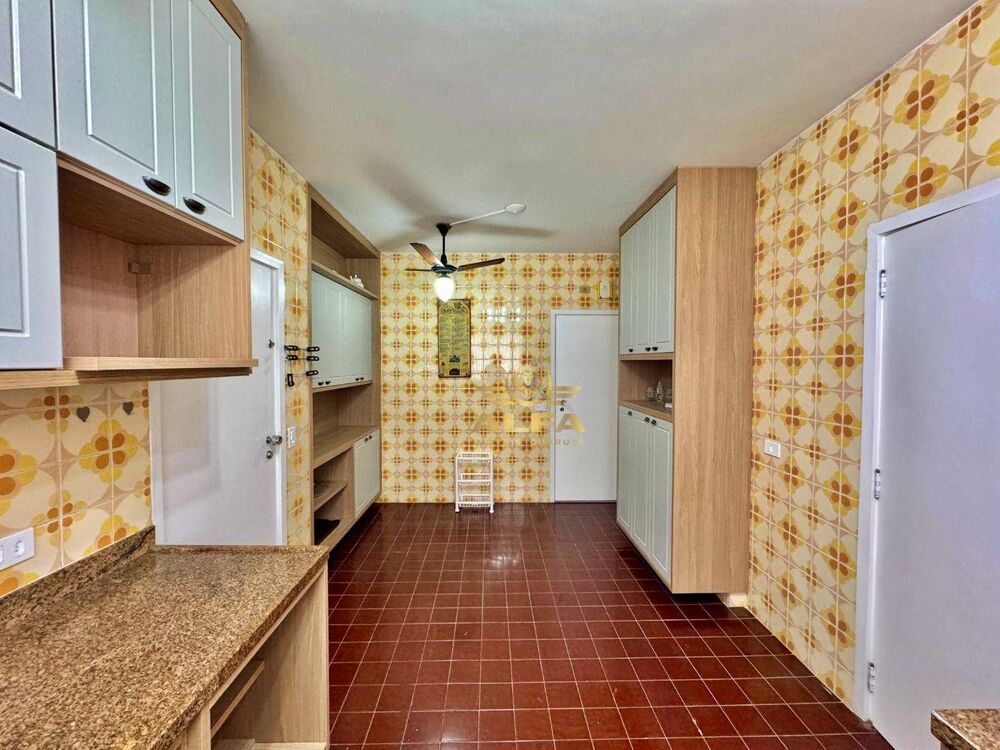 Apartamento à venda com 3 quartos, 134m² - Foto 9