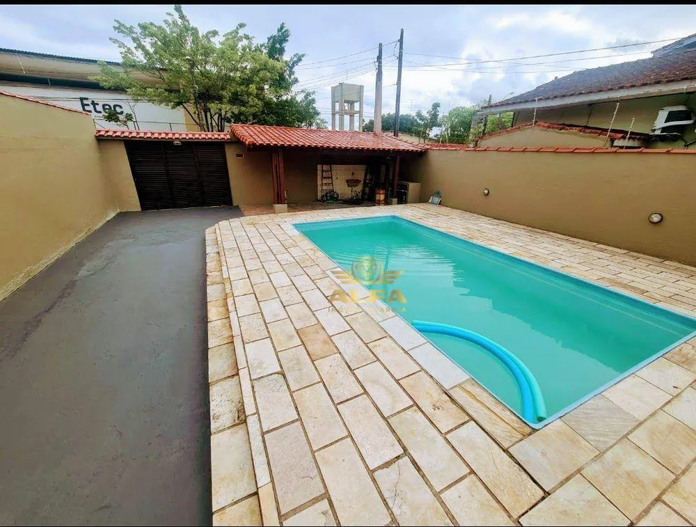Casa, 2 quartos, 95 m² - Foto 1