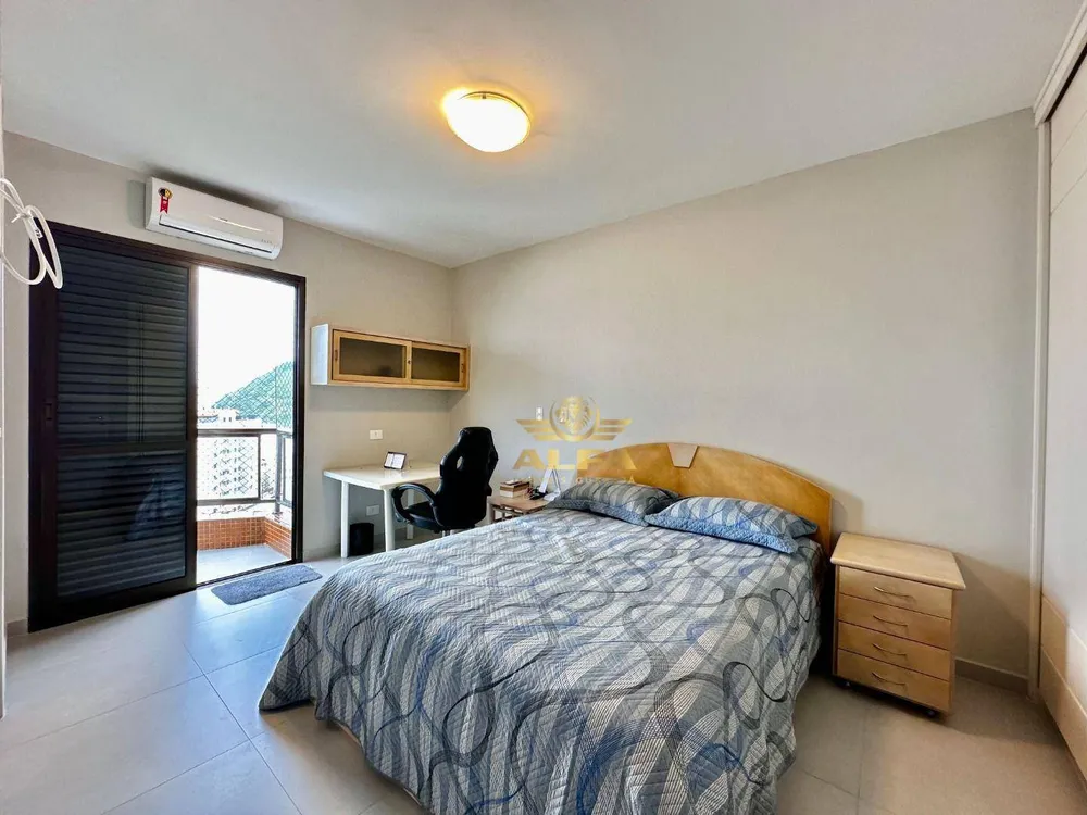 Apartamento, 3 quartos, 200 m² - Foto 1