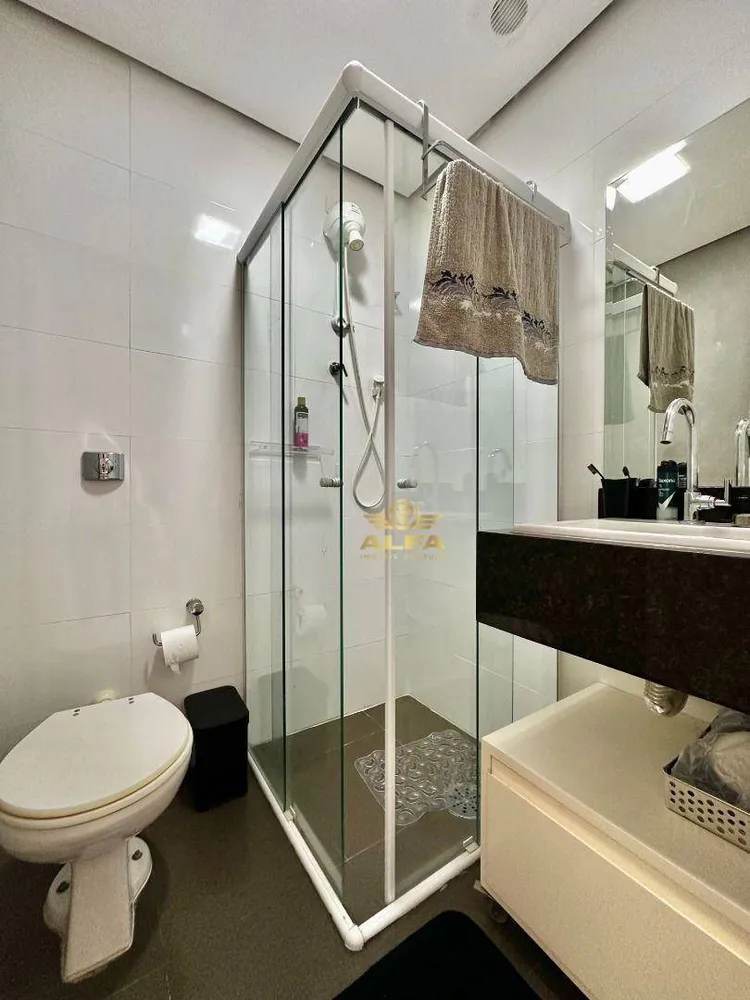 Apartamento, 3 quartos, 200 m² - Foto 2