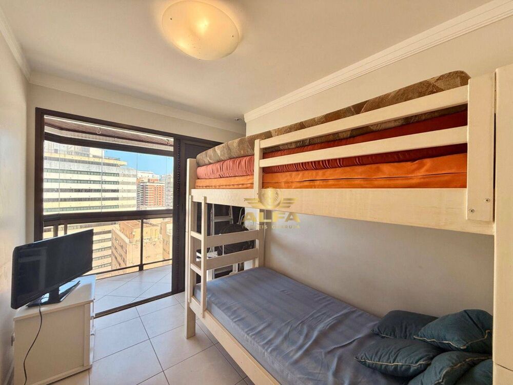 Apartamento à venda com 3 quartos, 100m² - Foto 1