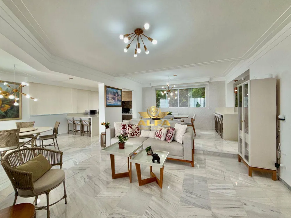 Apartamento, 3 quartos, 223 m² - Foto 1