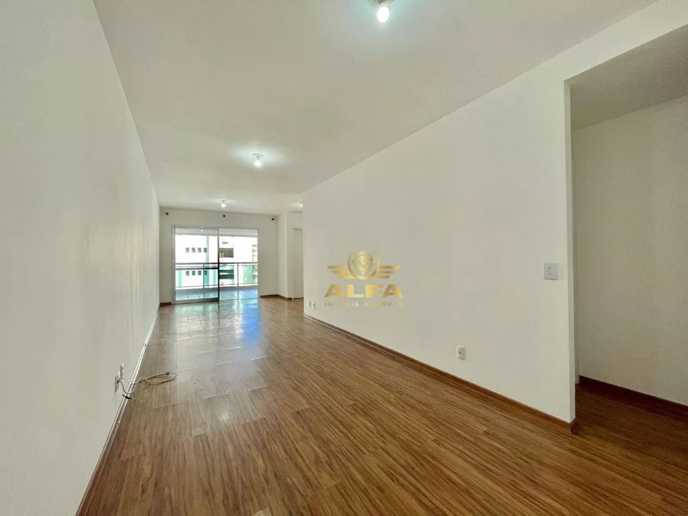 Apartamento à venda com 3 quartos, 118m² - Foto 3