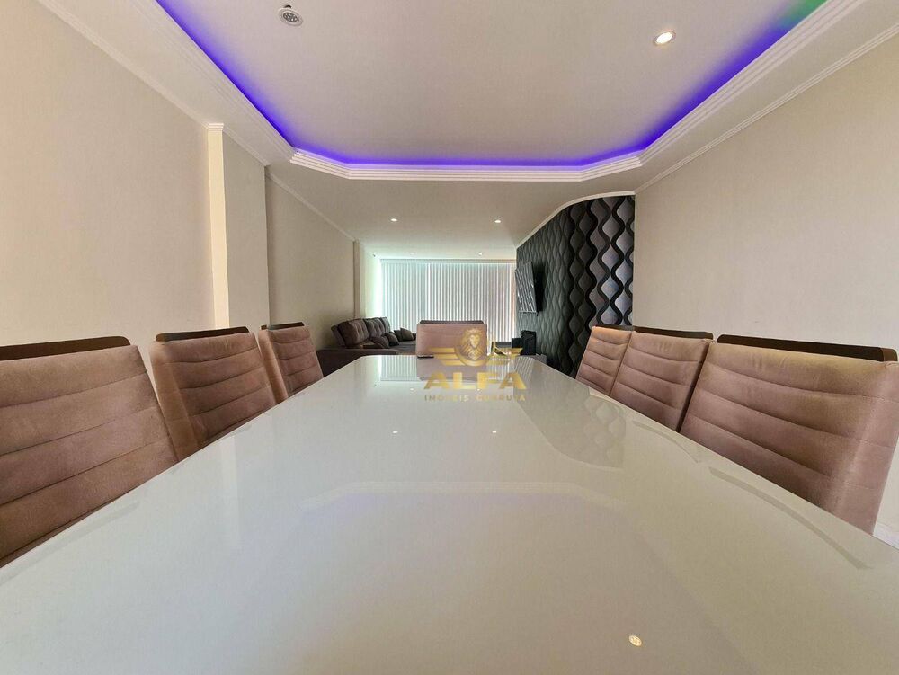 Cobertura, 3 quartos, 236 m² - Foto 2