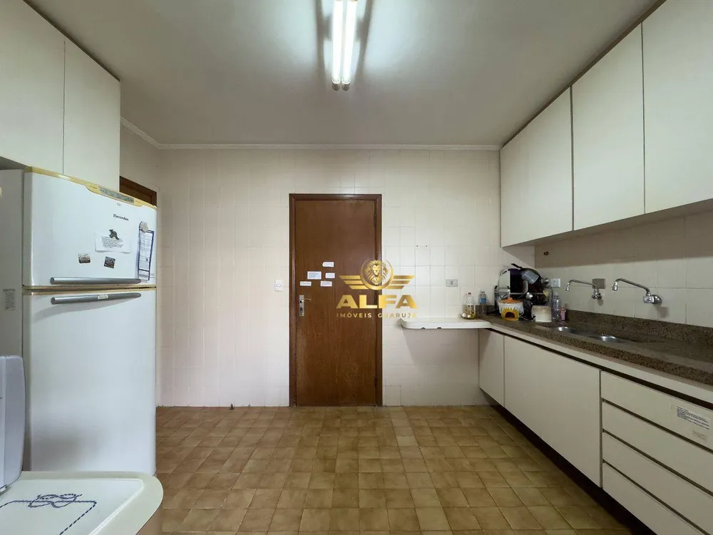 Apartamento, 3 quartos, 162 m² - Foto 2