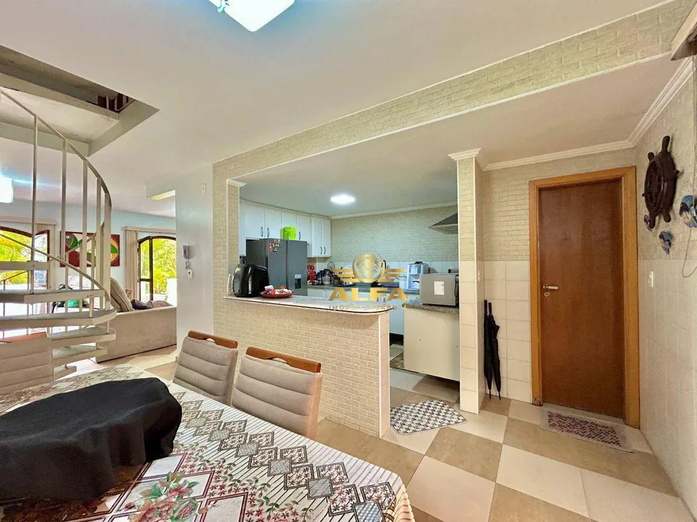 Sobrado, 3 quartos, 184 m² - Foto 2