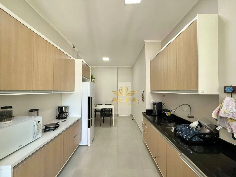 Apartamento, 3 quartos, 194 m² - Foto 4