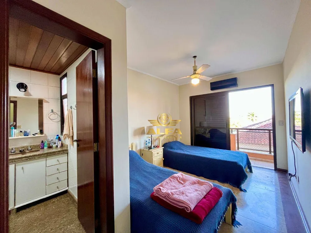 Apartamento, 3 quartos, 130 m² - Foto 3