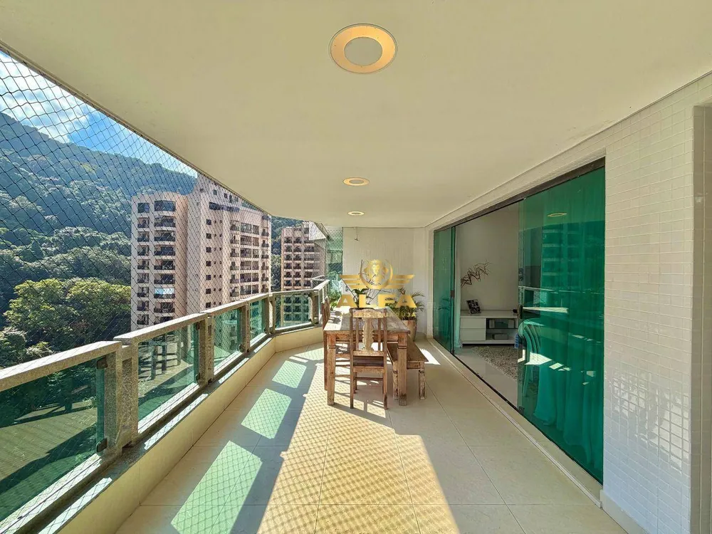 Apartamento, 3 quartos, 188 m² - Foto 1
