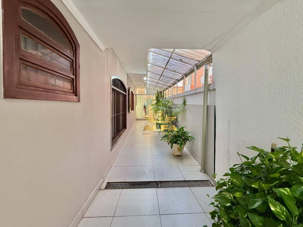 Casa, 3 quartos, 239 m² - Foto 6