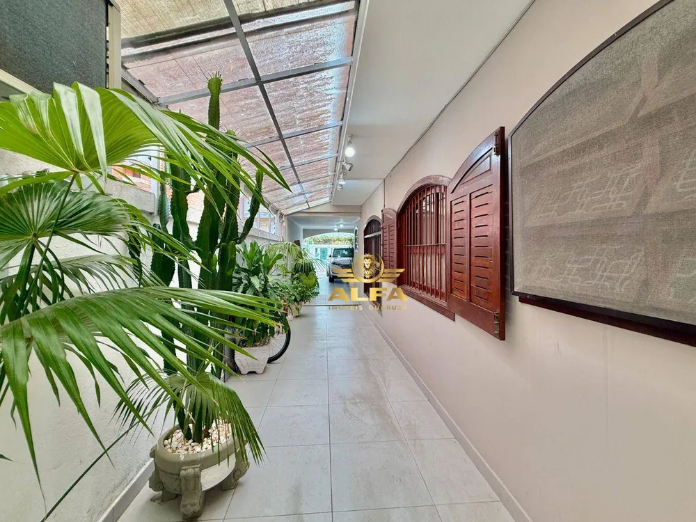 Casa, 3 quartos, 239 m² - Foto 8