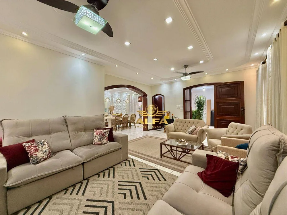 Casa, 3 quartos, 239 m² - Foto 1