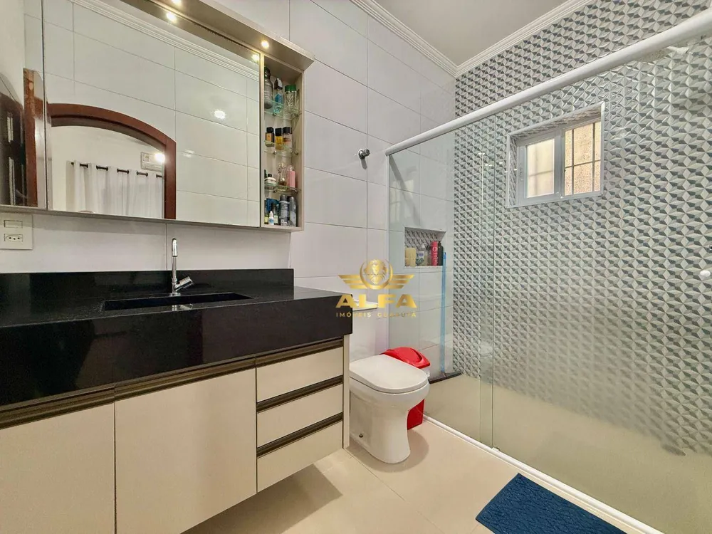 Casa, 3 quartos, 239 m² - Foto 3