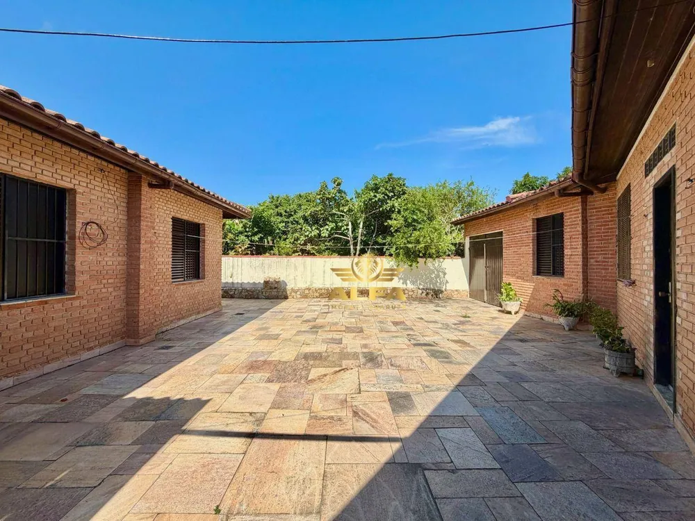 Casa, 4 quartos, 220 m² - Foto 11