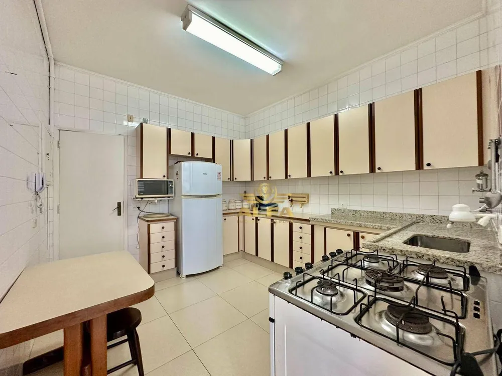 Apartamento, 3 quartos, 150 m² - Foto 1