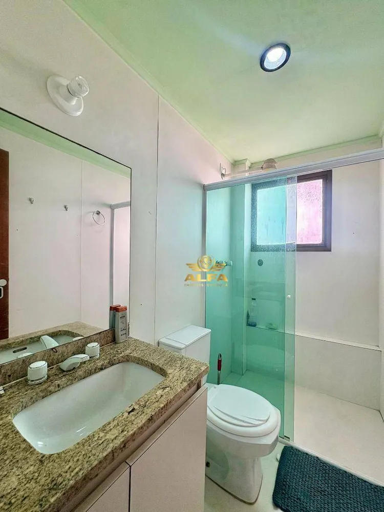 Cobertura, 3 quartos, 220 m² - Foto 2