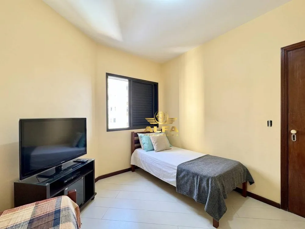 Cobertura, 3 quartos, 220 m² - Foto 4