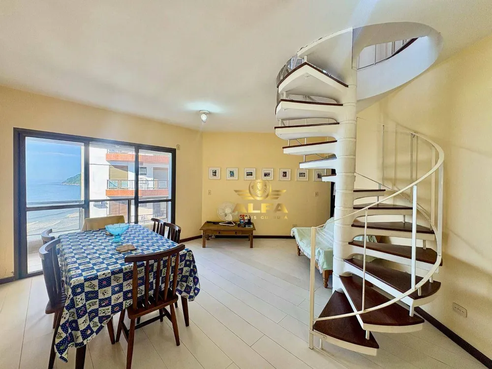 Cobertura, 3 quartos, 220 m² - Foto 1