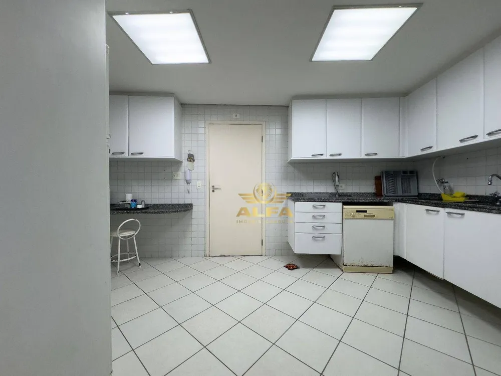 Apartamento, 3 quartos, 184 m² - Foto 8