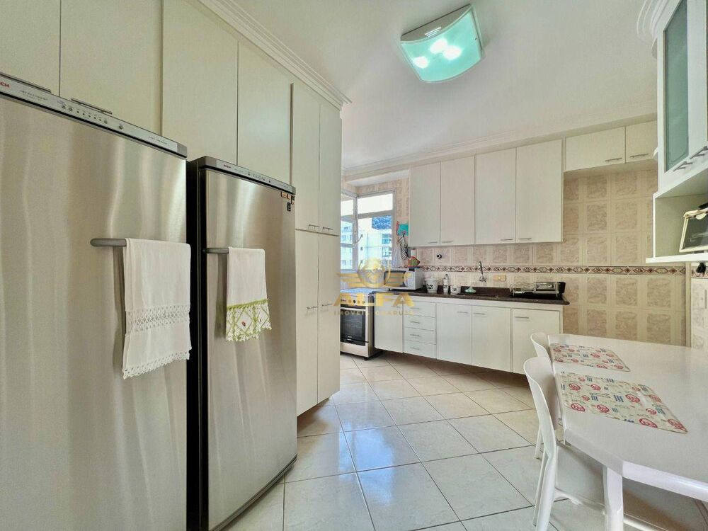 Cobertura à venda com 3 quartos, 212m² - Foto 18