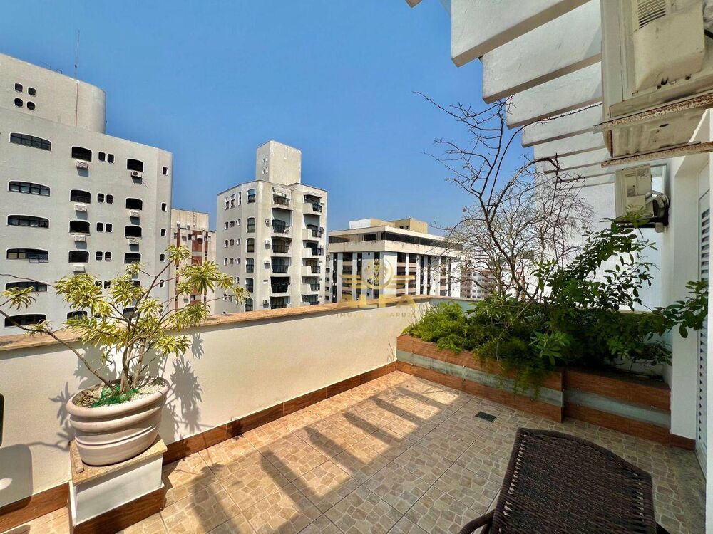 Cobertura à venda com 3 quartos, 212m² - Foto 10