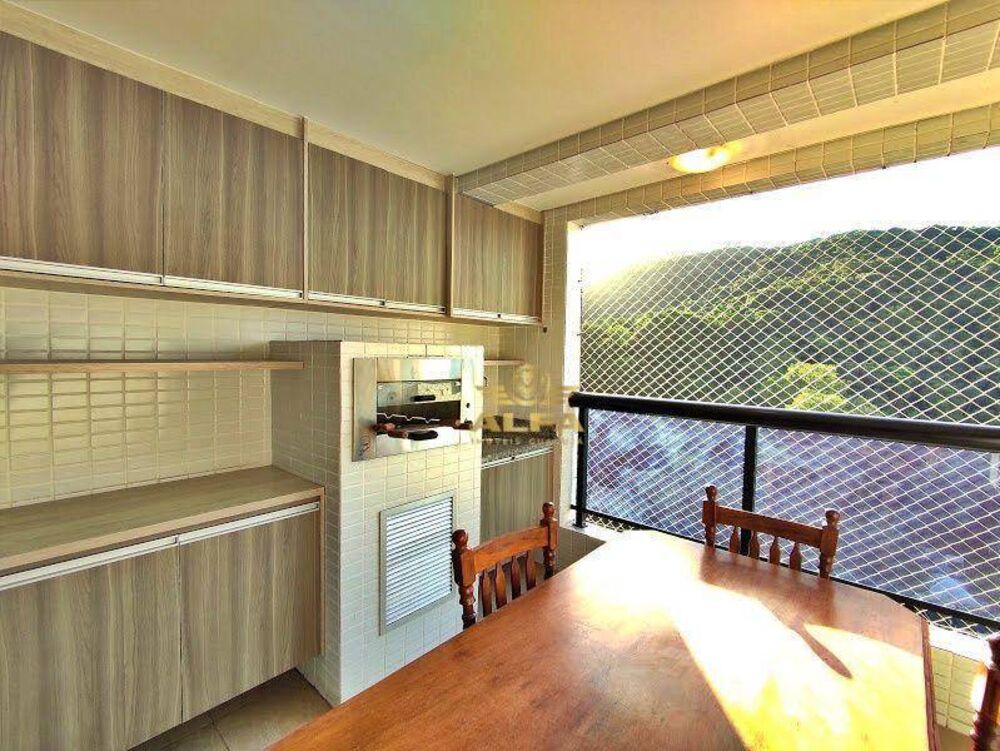 Flat/Apart Hotel à venda com 3 quartos, 98m² - Foto 1