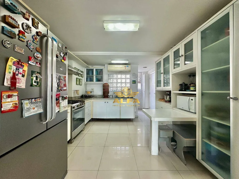 Apartamento, 3 quartos, 201 m² - Foto 2