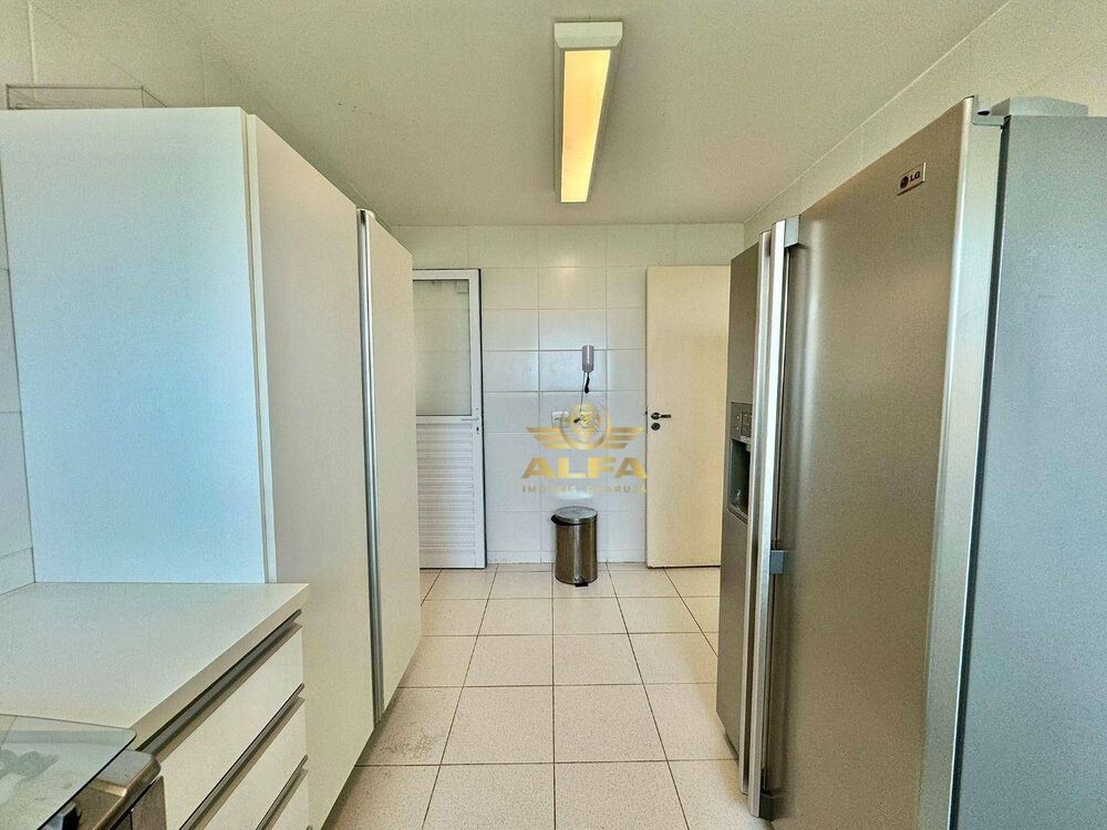 Apartamento, 3 quartos, 158 m² - Foto 1