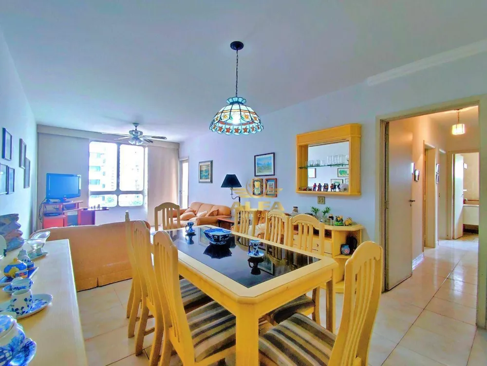 Apartamento, 3 quartos, 131 m² - Foto 1