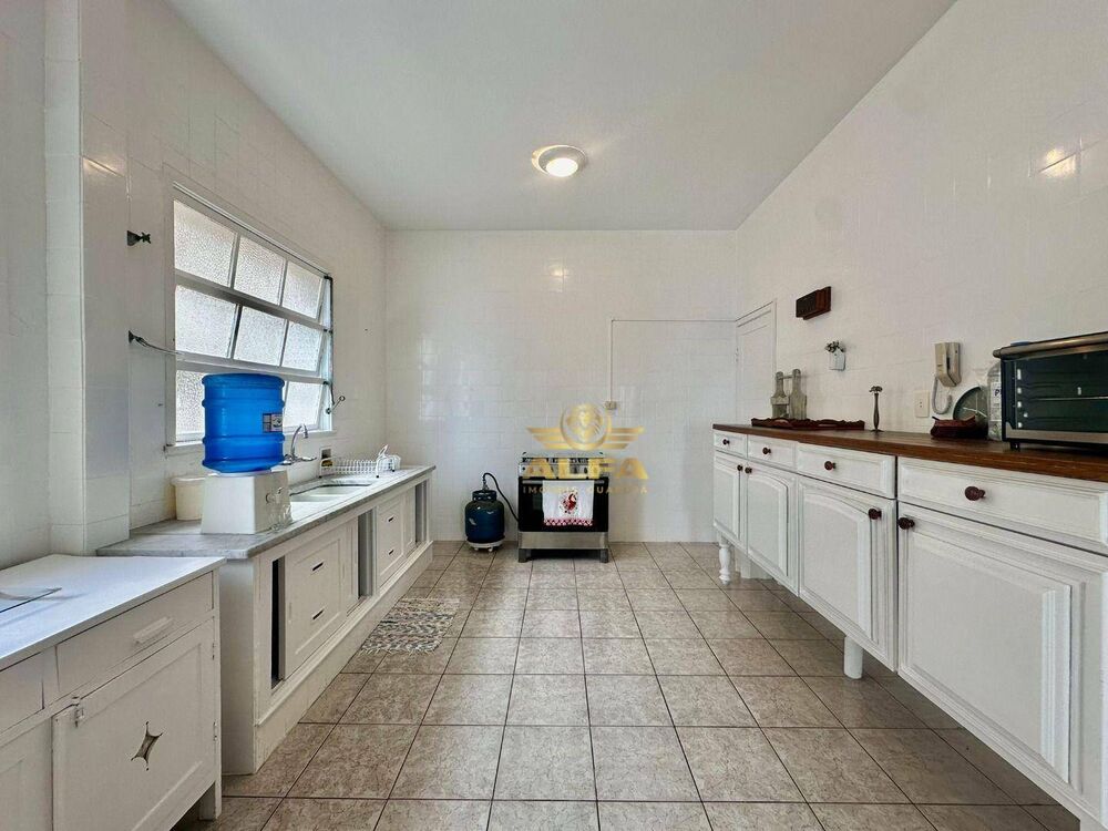Apartamento, 3 quartos, 209 m² - Foto 1