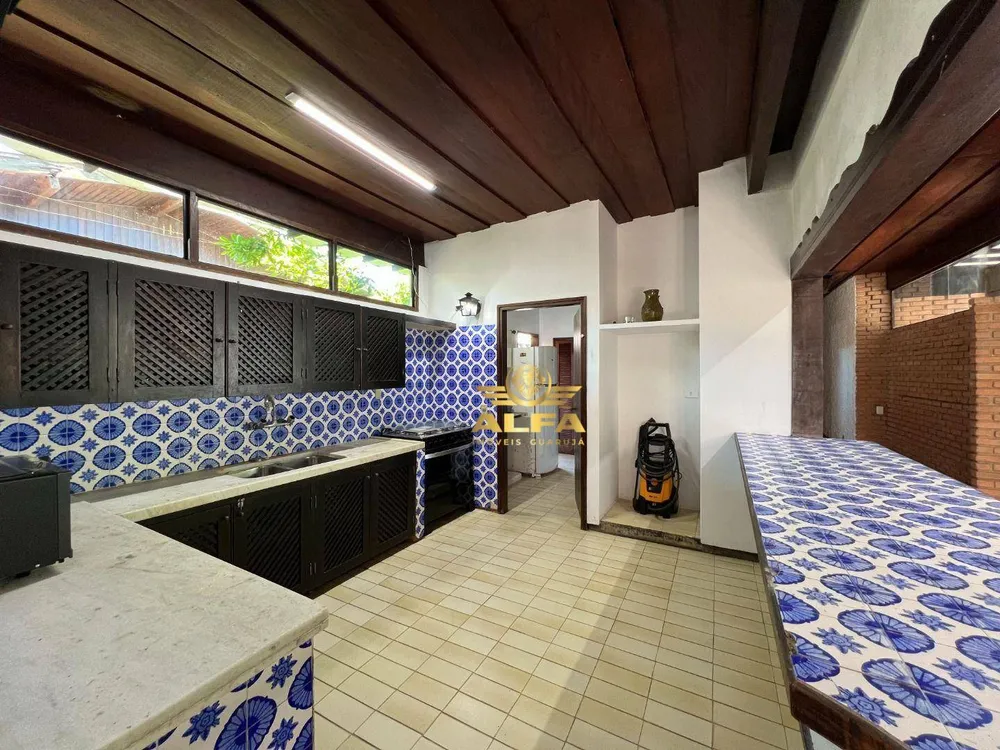 Casa, 4 quartos, 208 m² - Foto 1