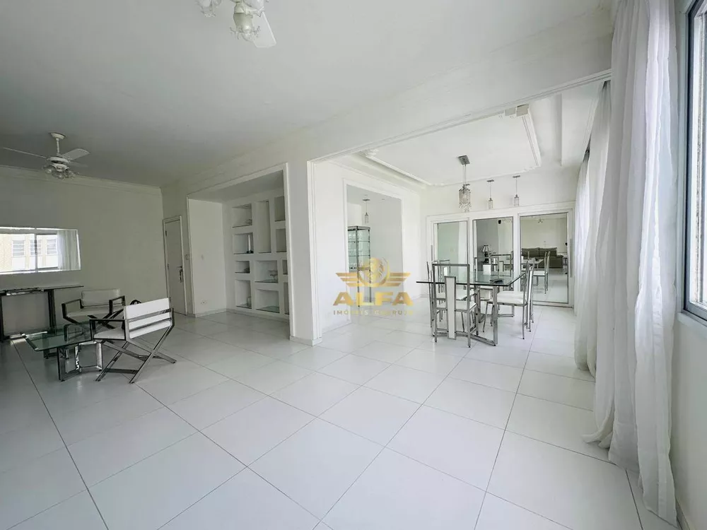 Apartamento à venda com 4 quartos, 222m² - Foto 9