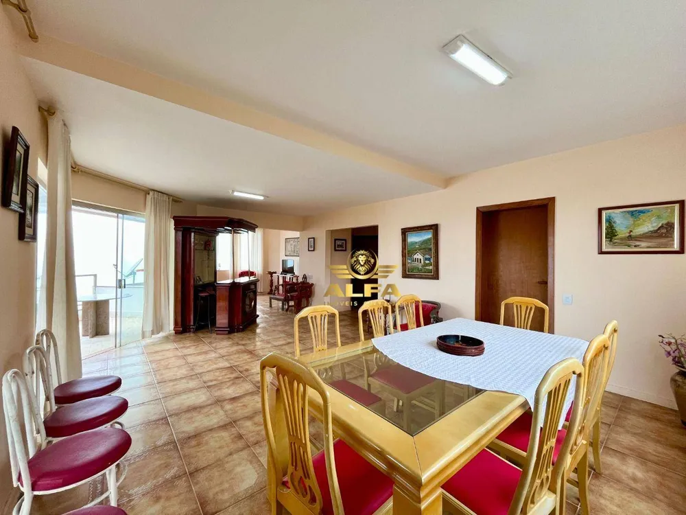 Apartamento, 3 quartos, 236 m² - Foto 2