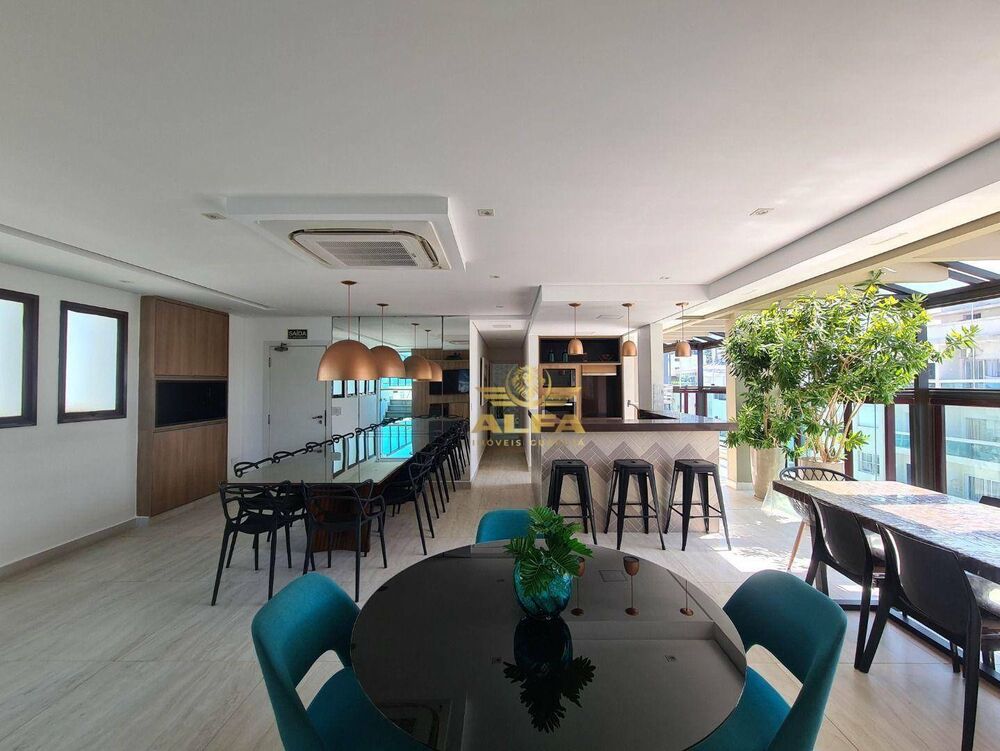 Apartamento, 3 quartos, 200 m² - Foto 2