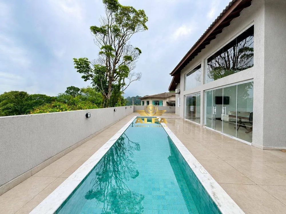 Casa, 3 quartos, 315 m² - Foto 1
