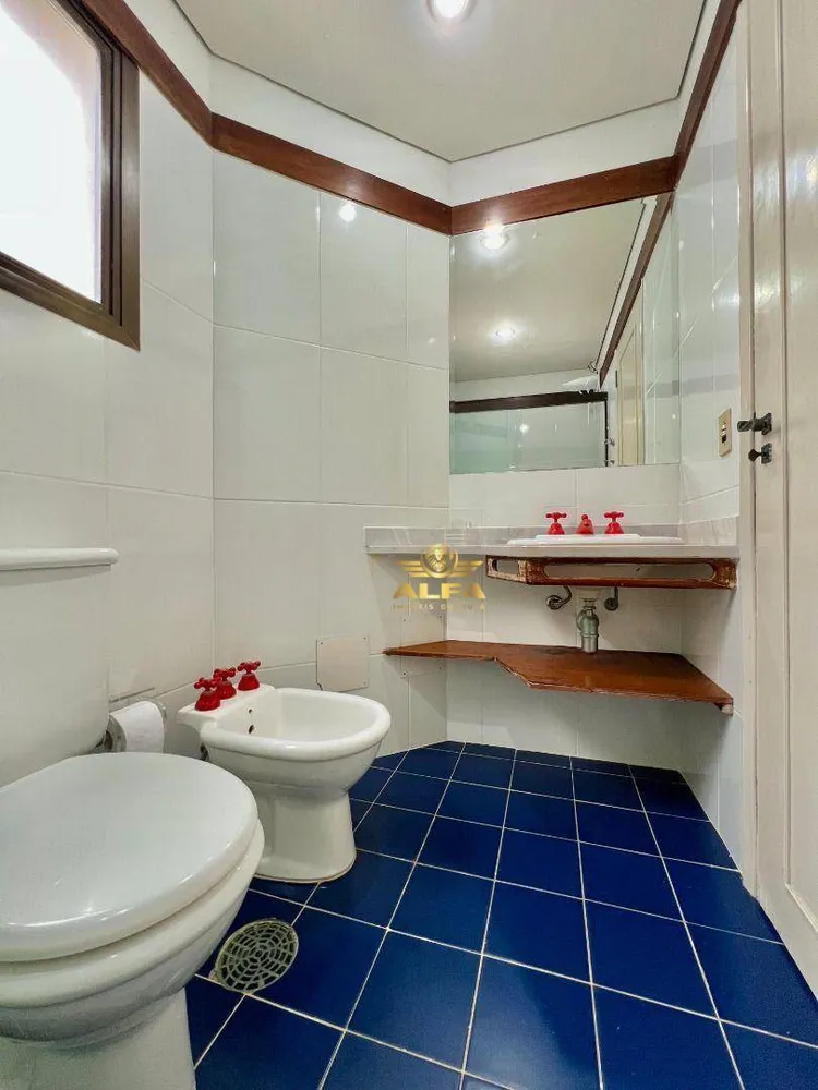 Apartamento, 3 quartos, 140 m² - Foto 9