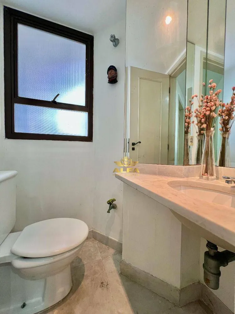 Apartamento, 3 quartos, 140 m² - Foto 1
