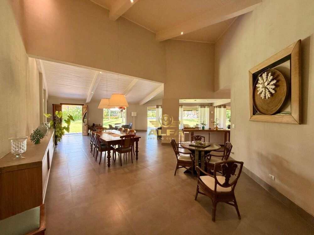 Casa de Condomínio à venda com 4 quartos, 550m² - Foto 2