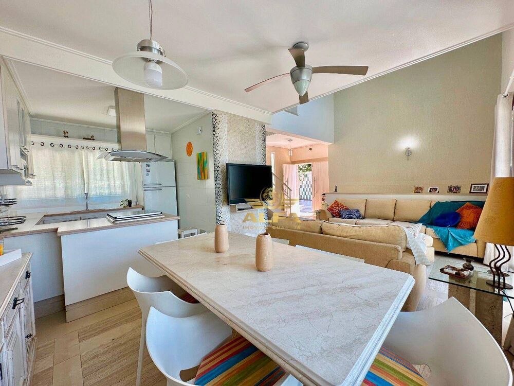 Casa, 3 quartos, 250 m² - Foto 14