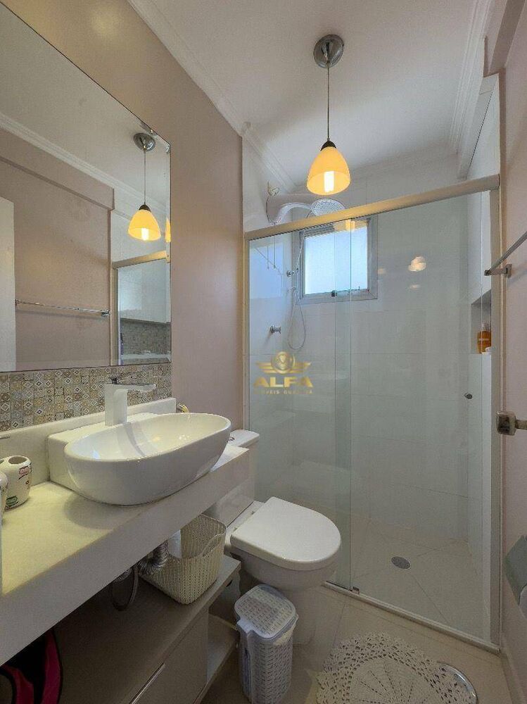 Apartamento à venda com 3 quartos, 100m² - Foto 2